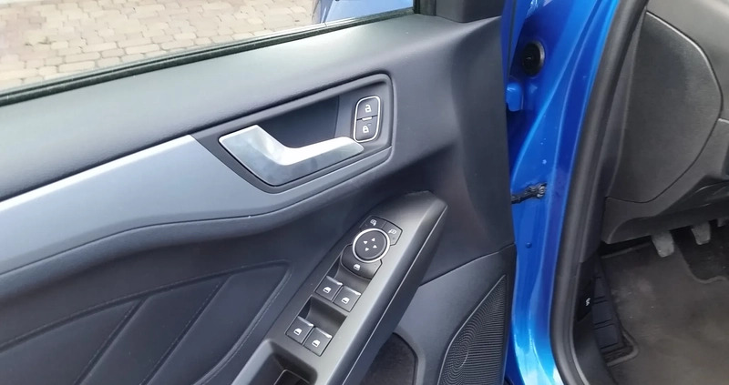 Ford Focus cena 68500 przebieg: 67800, rok produkcji 2020 z Wyśmierzyce małe 704